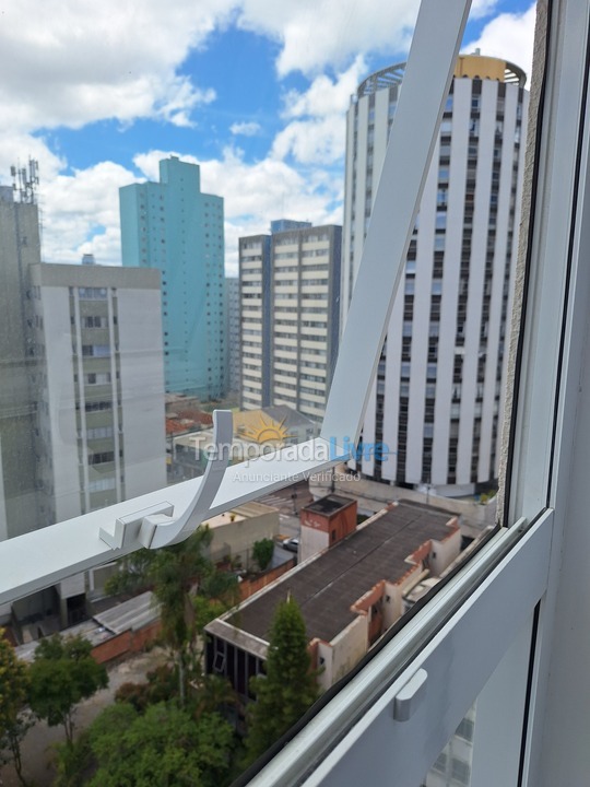 Apartamento para aluguel de temporada em Curitiba (Centro)