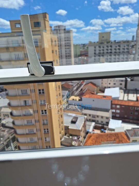 Apartamento para aluguel de temporada em Curitiba (Centro)