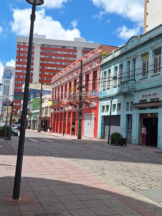 Apartamento para aluguel de temporada em Curitiba (Centro)