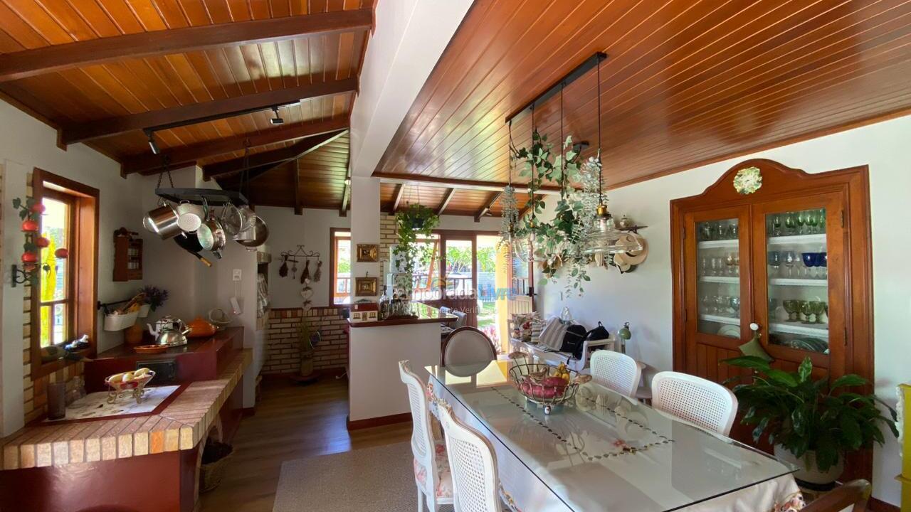 Casa para alquiler de vacaciones em Florianopolis (Jurerê)