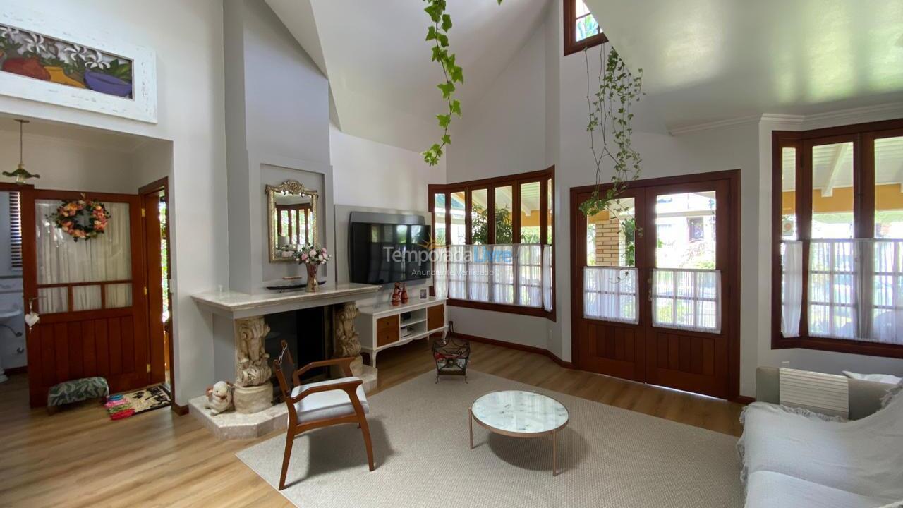 Casa para alquiler de vacaciones em Florianopolis (Jurerê)