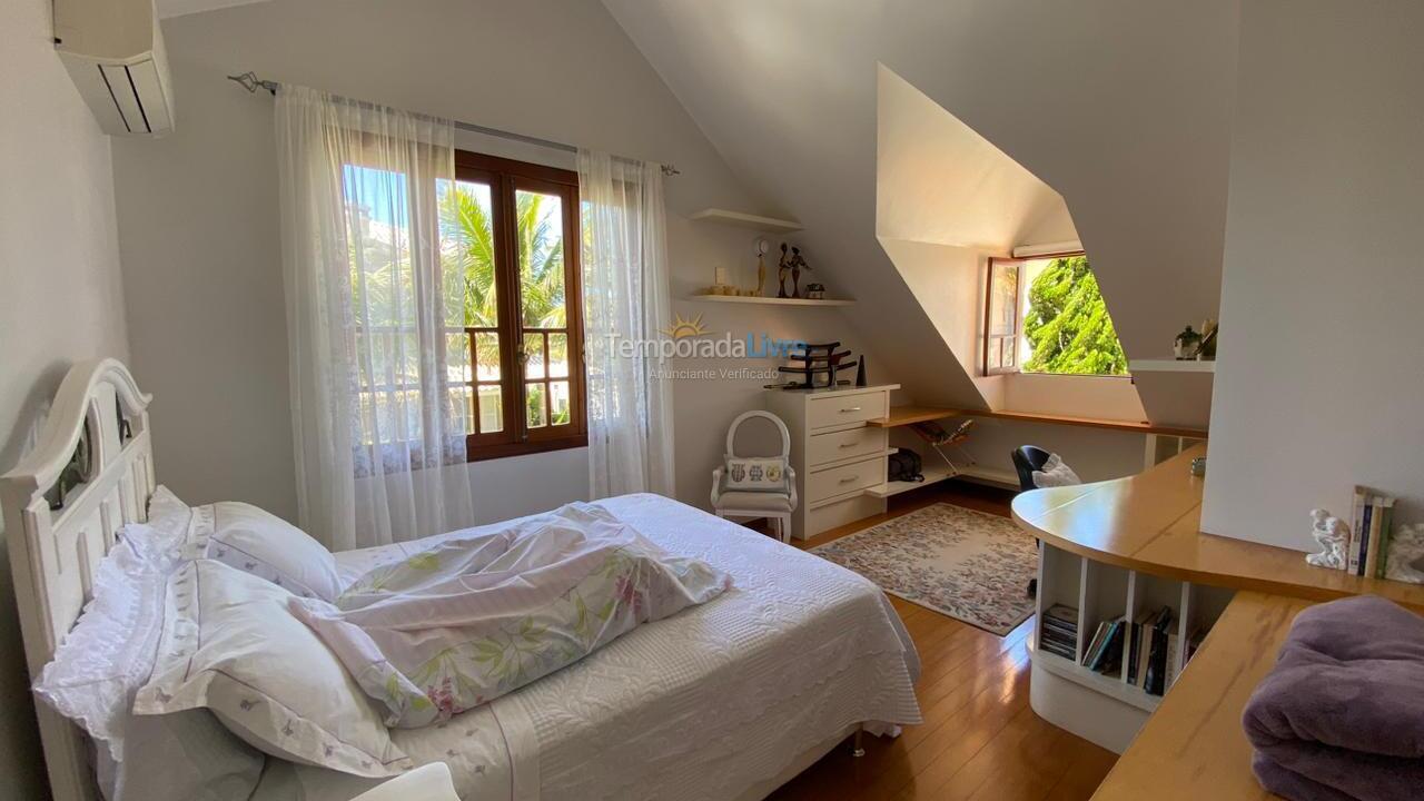 Casa para alquiler de vacaciones em Florianopolis (Jurerê)