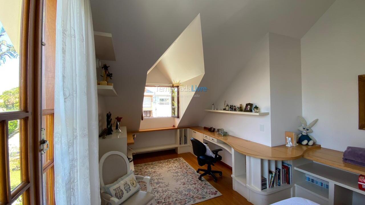 Casa para alquiler de vacaciones em Florianopolis (Jurerê)