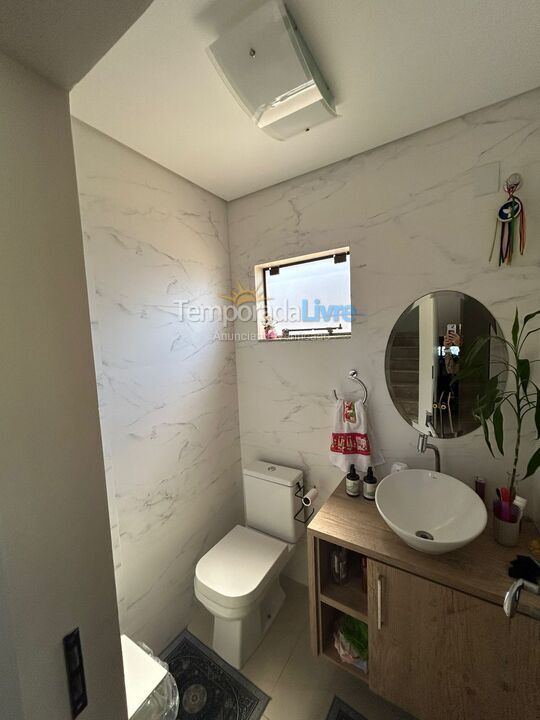 Casa para aluguel de temporada em Florianopolis (Praia dos Ingleses)