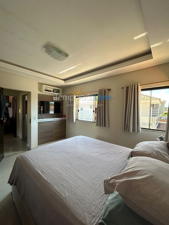 Casa para aluguel de temporada em Florianopolis (Praia dos Ingleses)