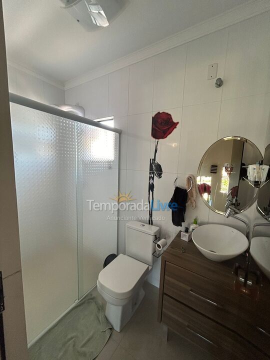 Casa para aluguel de temporada em Florianopolis (Praia dos Ingleses)