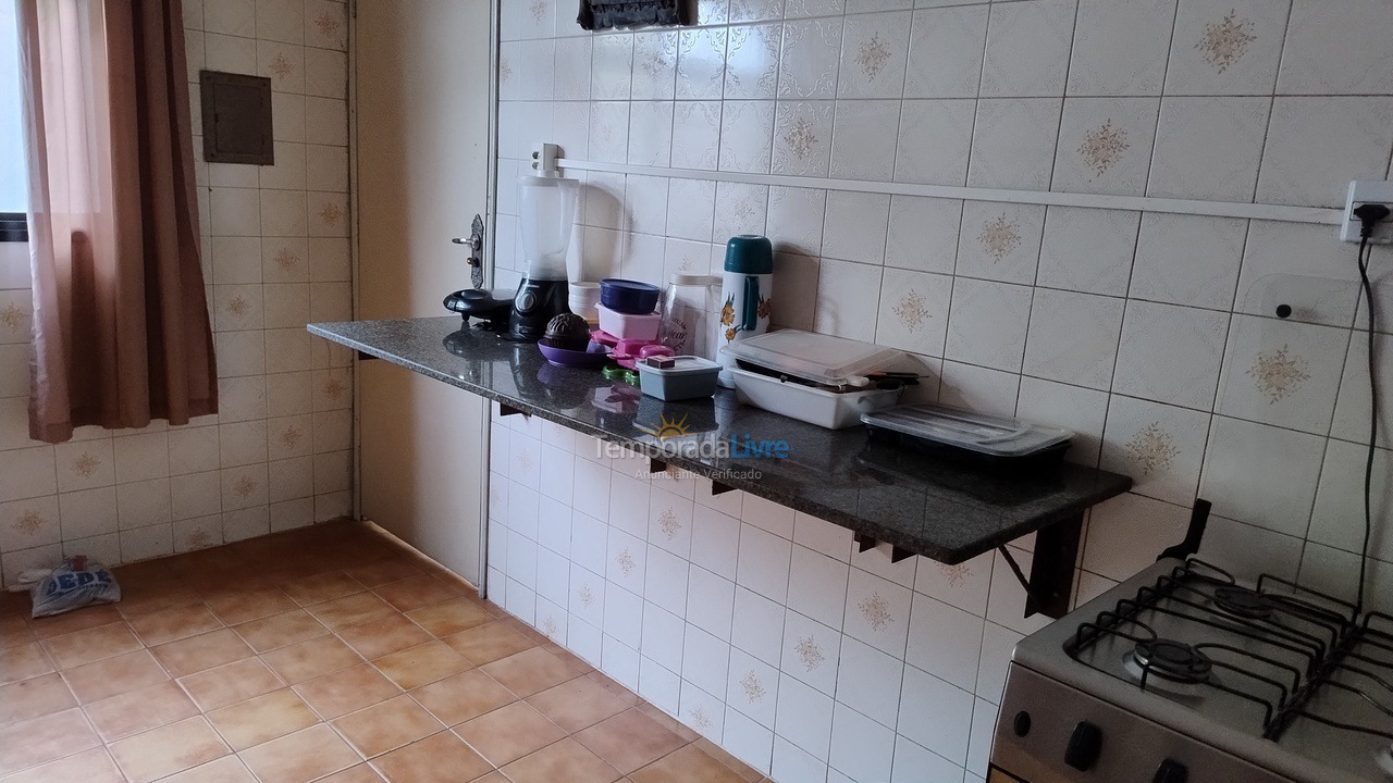 Apartamento para aluguel de temporada em Guarapari (Praia do Morro)