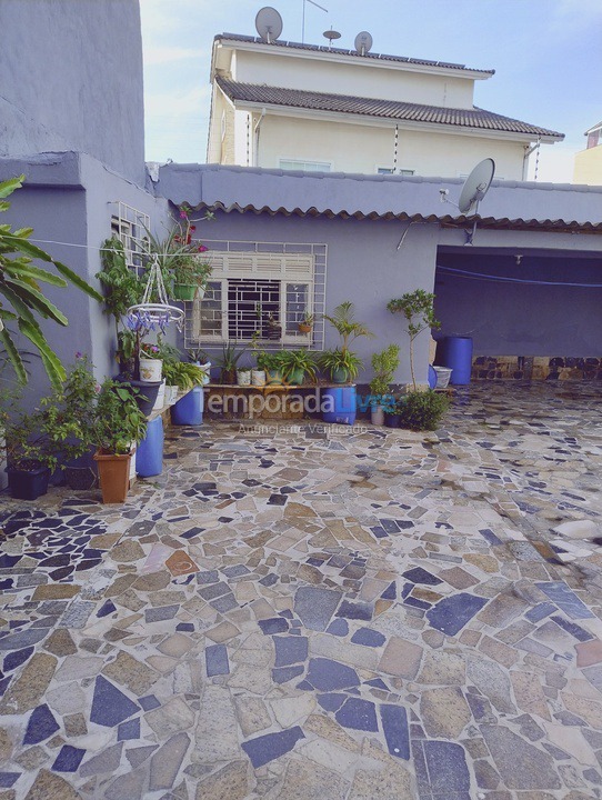 Apartamento para aluguel de temporada em Guarapari (Praia do Morro)