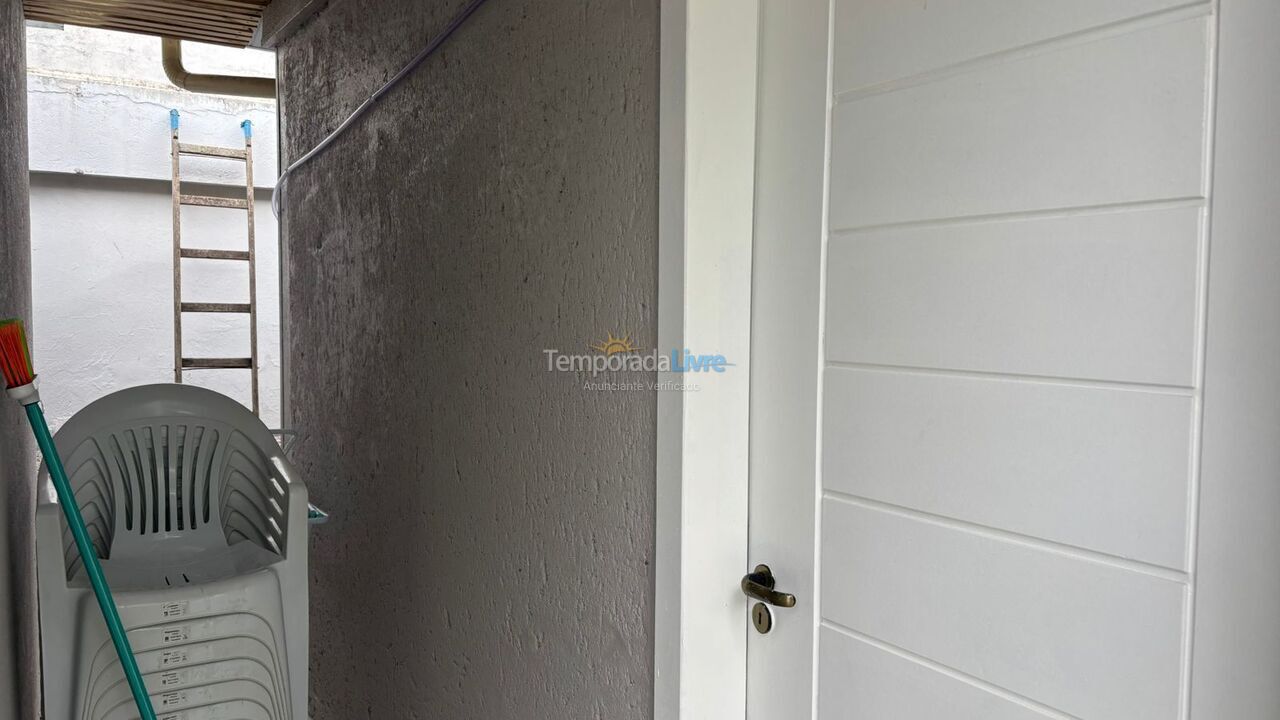 Casa para aluguel de temporada em Florianopolis (Canasvieiras)