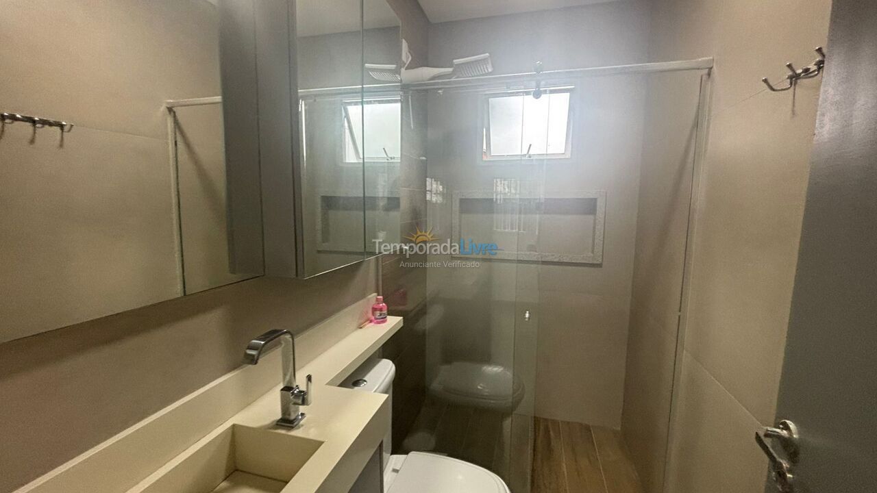 Casa para aluguel de temporada em Florianopolis (Canasvieiras)