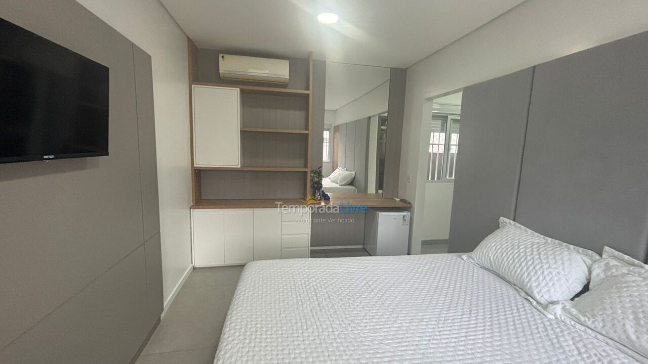 Casa para aluguel de temporada em Florianopolis (Canasvieiras)