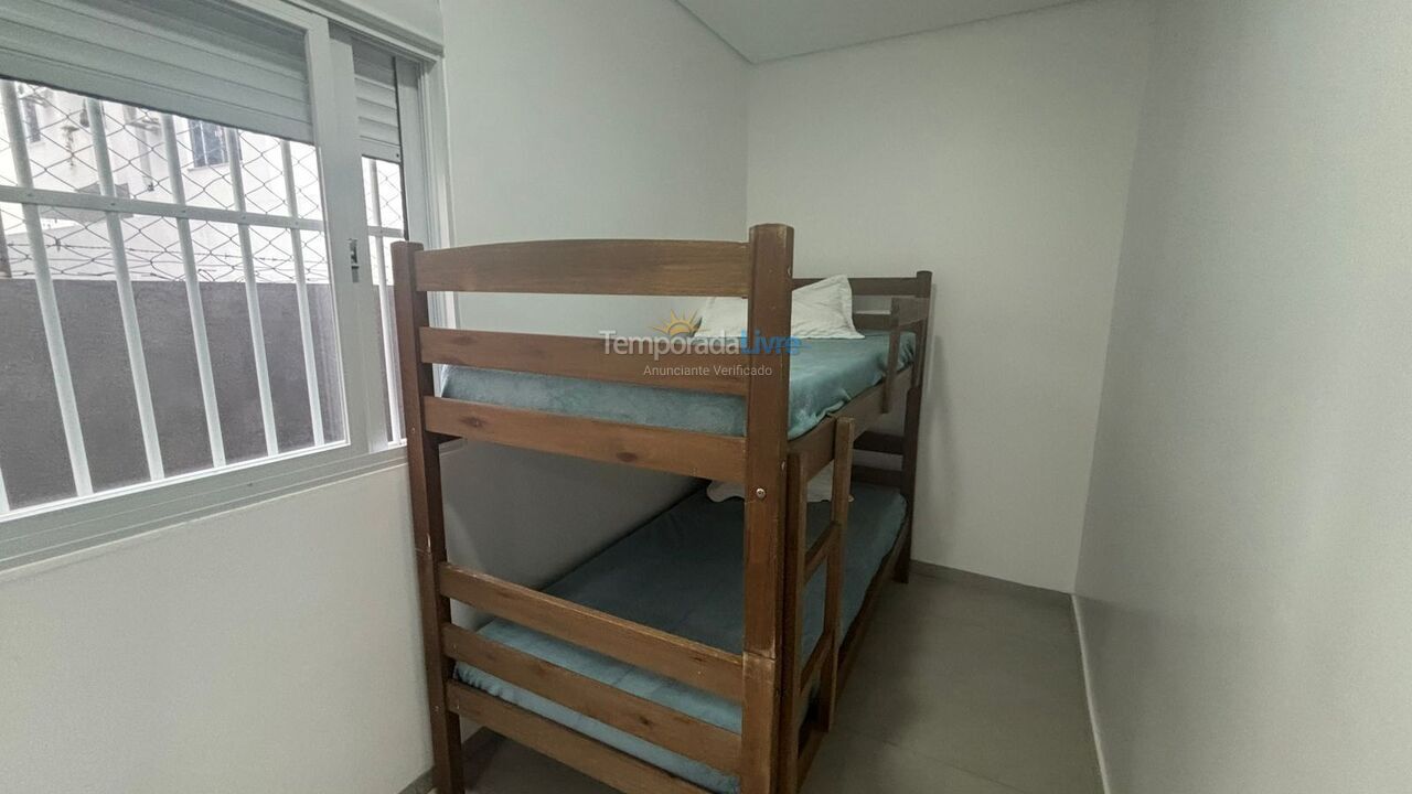 Casa para aluguel de temporada em Florianopolis (Canasvieiras)