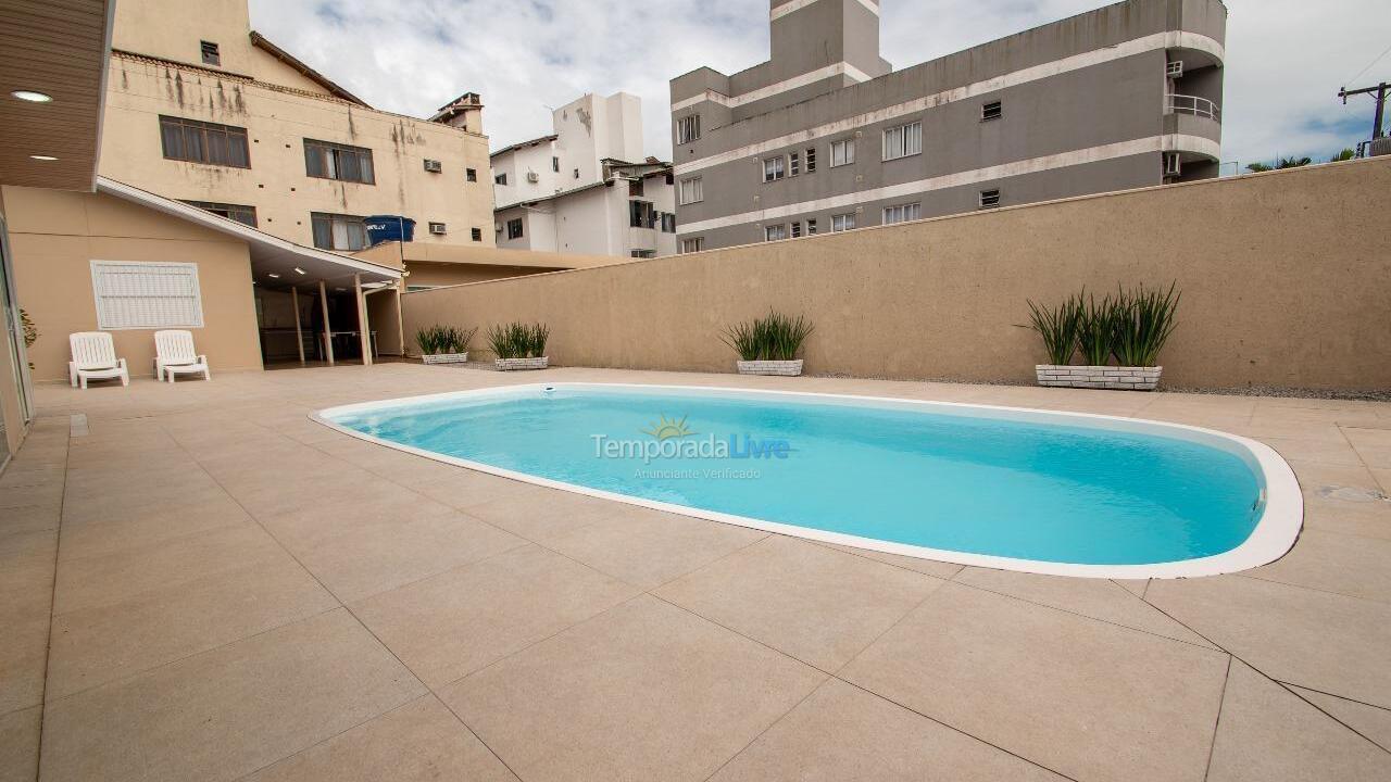 Casa para aluguel de temporada em Florianopolis (Canasvieiras)