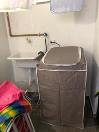 Excelente Apartamento Triplex no Itaguá.