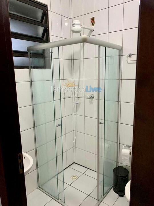 Apartamento para aluguel de temporada em Ubatuba (Itaguá)