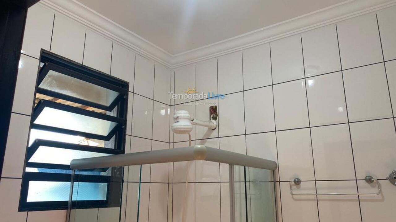 Apartamento para aluguel de temporada em Ubatuba (Itaguá)