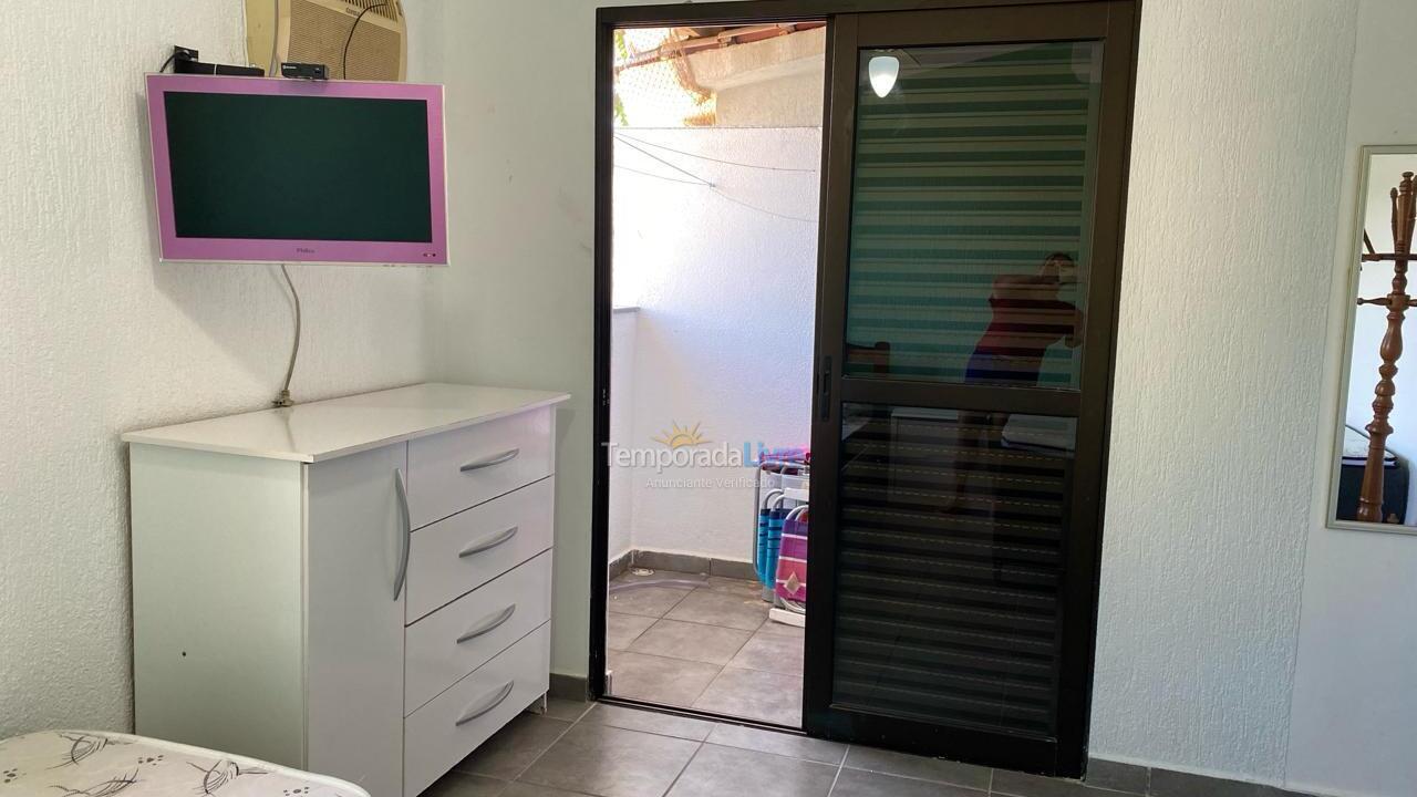 Apartamento para aluguel de temporada em Ubatuba (Itaguá)