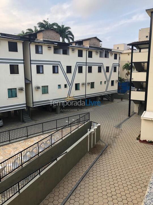 Apartamento para aluguel de temporada em Ubatuba (Itaguá)