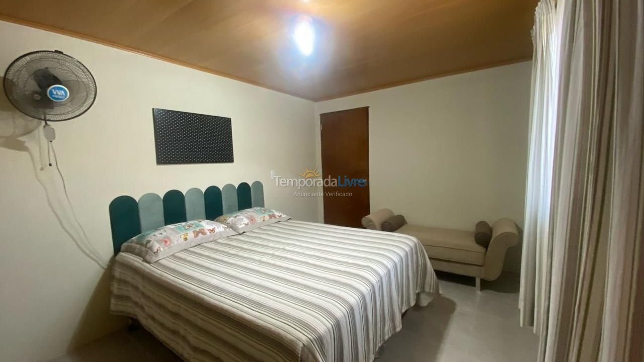 Casa para alquiler de vacaciones em Ubatuba (Pedreira)