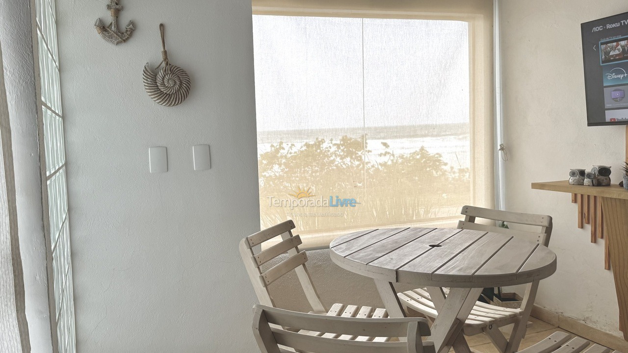 Casa para aluguel de temporada em Bombinhas (Praia de Bombas)