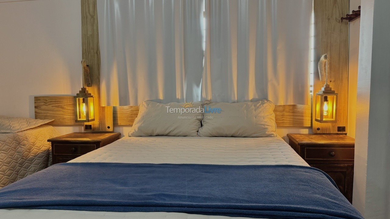 Casa para aluguel de temporada em Bombinhas (Praia de Bombas)