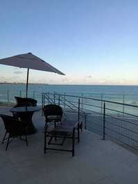 Beachfront Apartment in Bessa with Stunning Views – 2 Suites