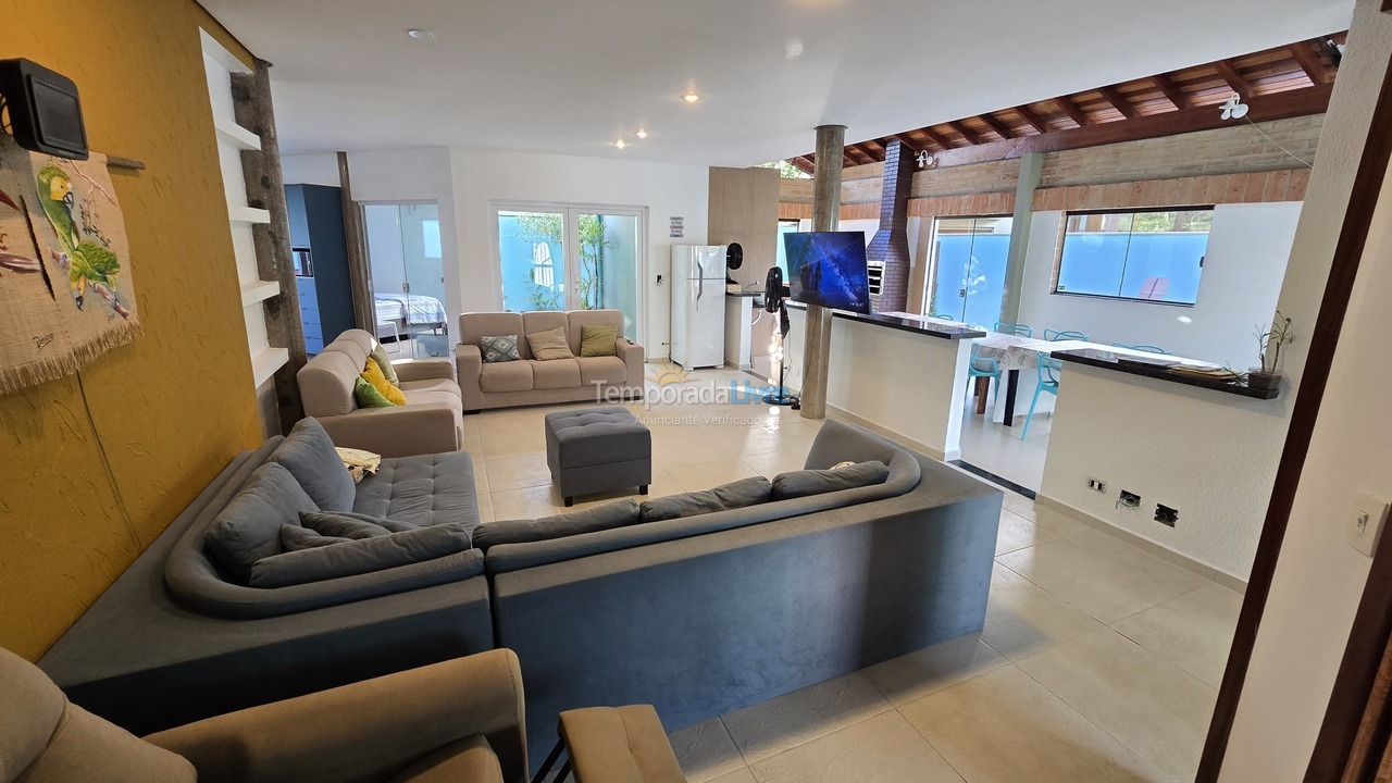 House for vacation rental in Ubatuba (Praia do Tenório)