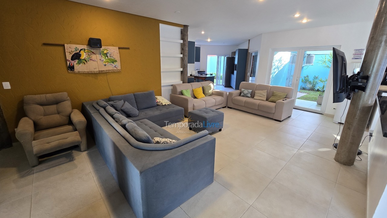 House for vacation rental in Ubatuba (Praia do Tenório)