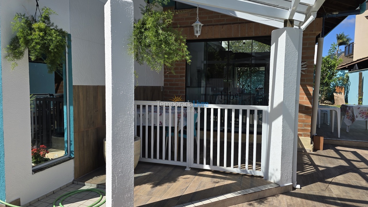 House for vacation rental in Ubatuba (Praia do Tenório)