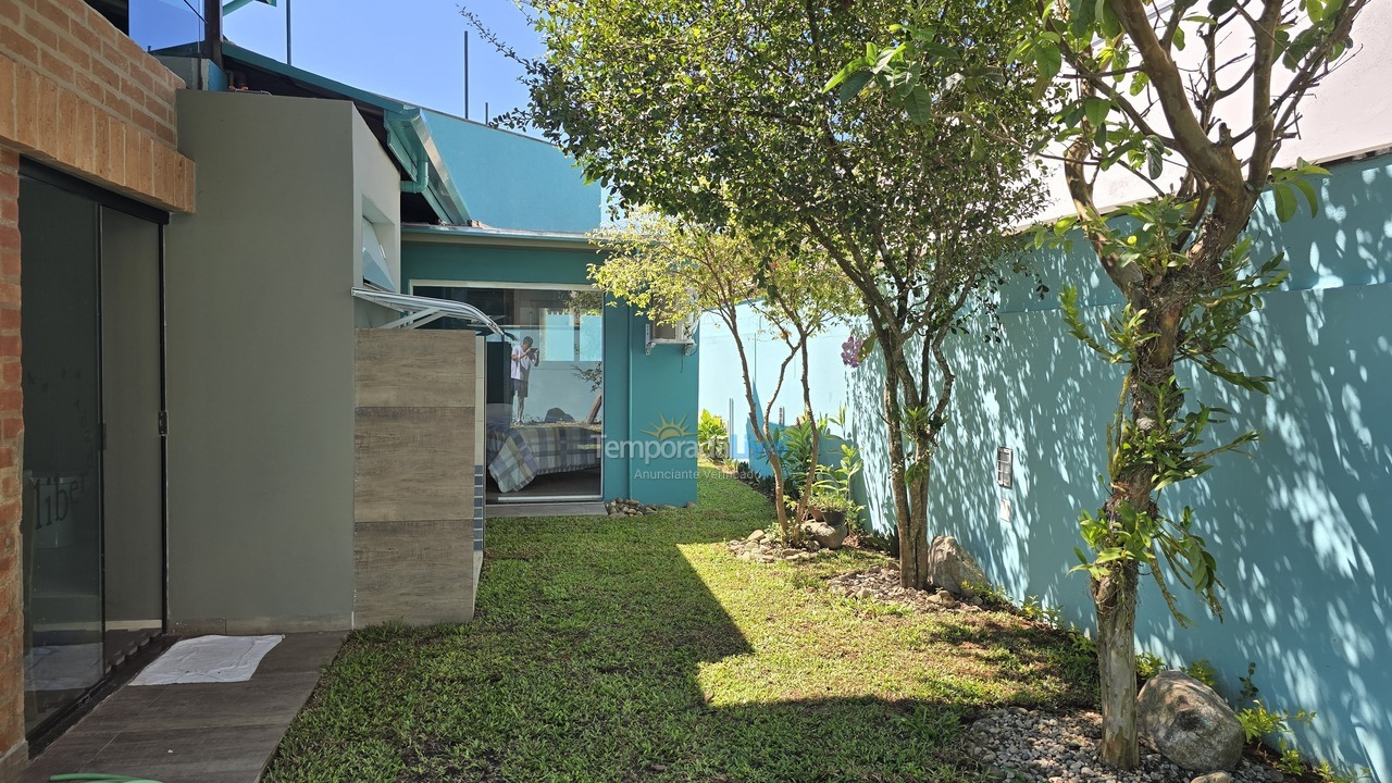 House for vacation rental in Ubatuba (Praia do Tenório)