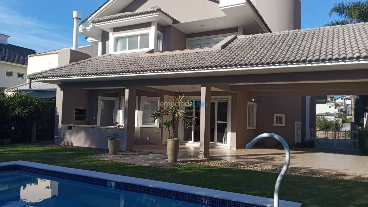 Casa para alquiler de vacaciones em Florianopolis (Jurerê Internacional)