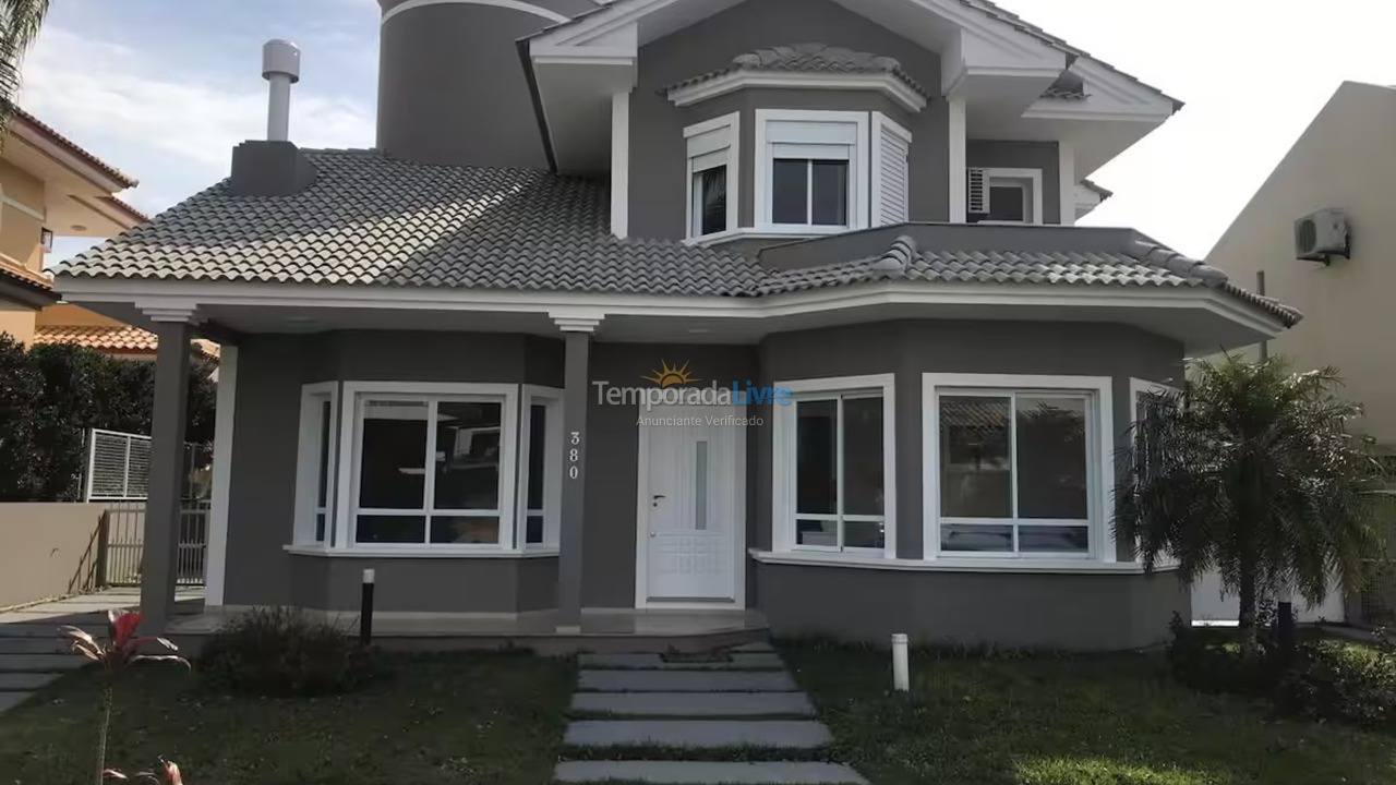 Casa para alquiler de vacaciones em Florianopolis (Jurerê Internacional)