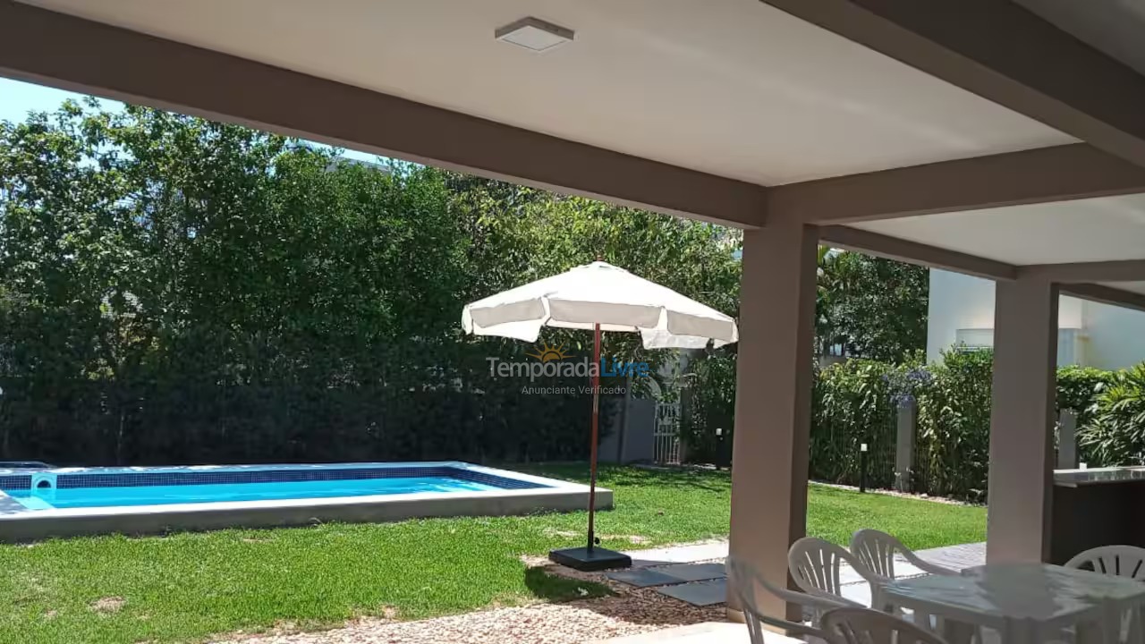 Casa para alquiler de vacaciones em Florianopolis (Jurerê Internacional)
