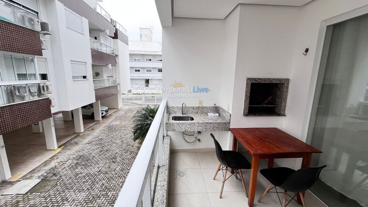 Apartamento para aluguel de temporada em Florianopolis (Praia dos Ingleses)