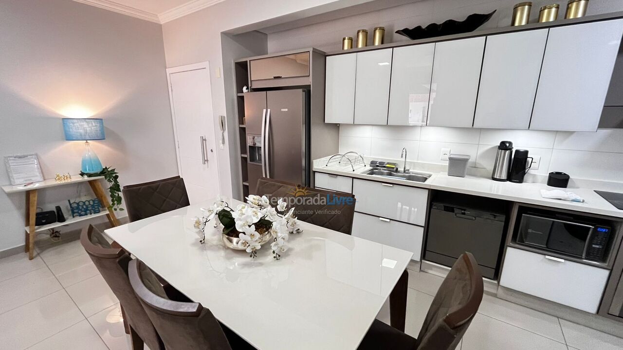 Apartamento para aluguel de temporada em Florianopolis (Praia dos Ingleses)