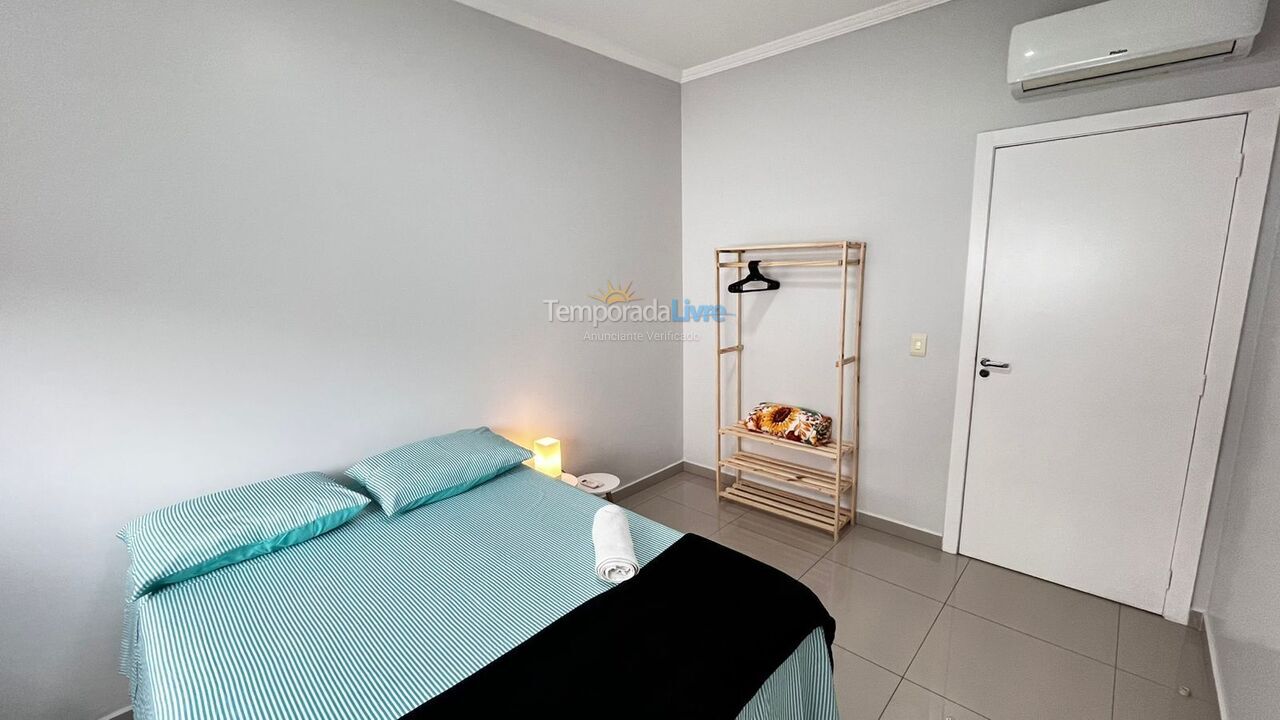 Apartamento para aluguel de temporada em Florianopolis (Praia dos Ingleses)
