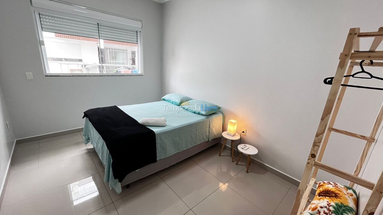 Apartamento para aluguel de temporada em Florianopolis (Praia dos Ingleses)