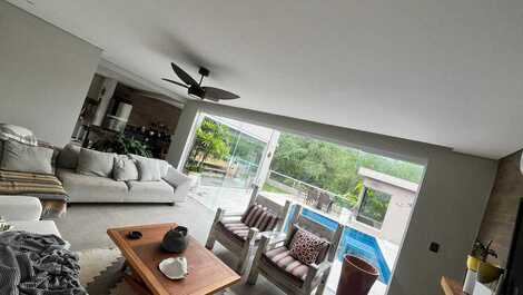 House for rent in São Sebastião - Barra do Sahy