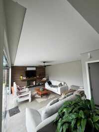 Beautiful house in Barra do Sahy.