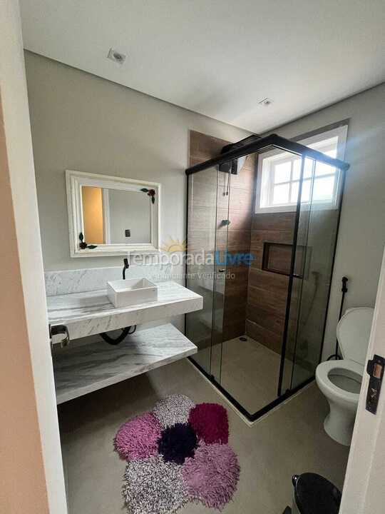 House for vacation rental in São Sebastião (Barra do Sahy)