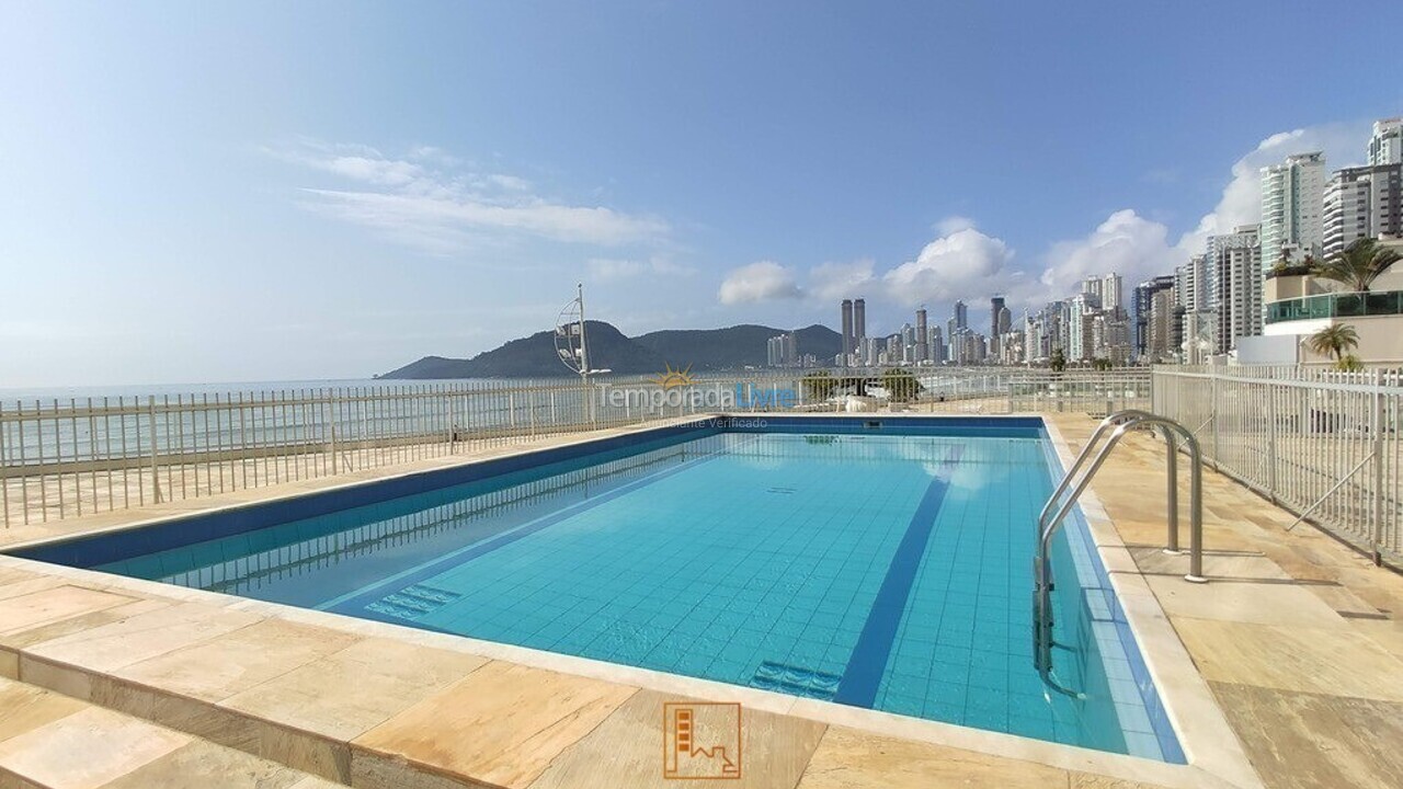 Apartment for vacation rental in Balneário Camboriú (Centro)