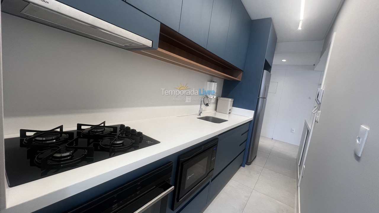 Apartamento para aluguel de temporada em Balneário Camboriú (Centro)