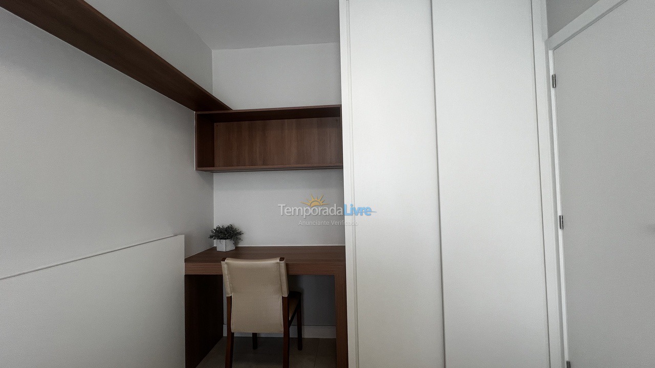 Apartamento para aluguel de temporada em Balneário Camboriú (Centro)