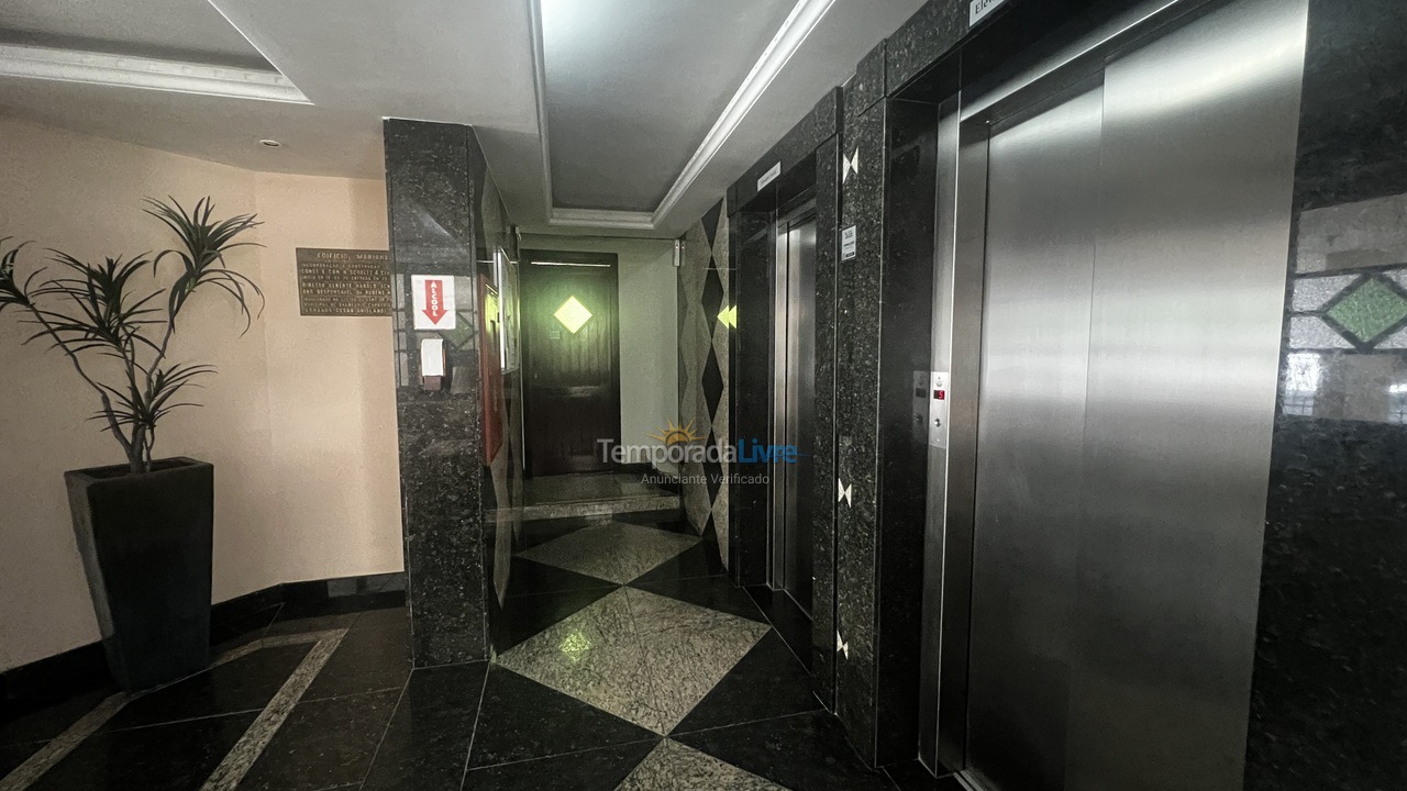 Apartamento para aluguel de temporada em Balneário Camboriú (Centro)