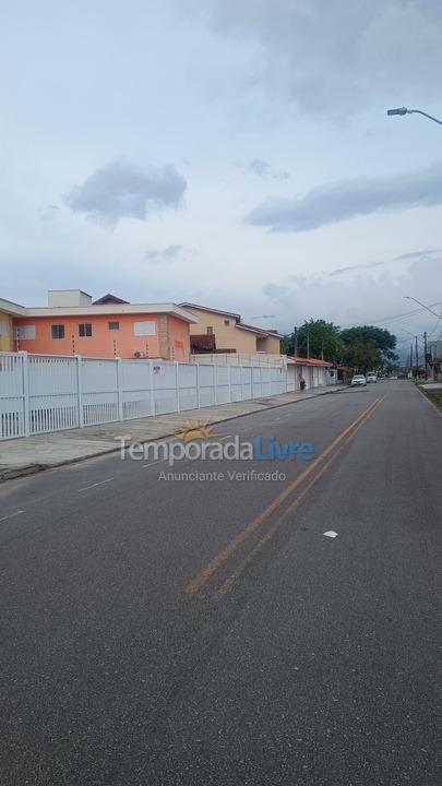 Apartment for vacation rental in Bertioga (Praia da Enseada)