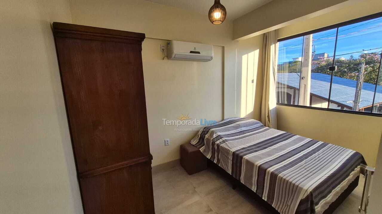 Apartamento para aluguel de temporada em Florianopolis (Praia dos Ingleses)