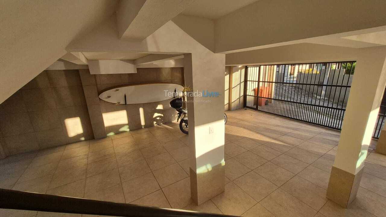 Apartamento para aluguel de temporada em Florianopolis (Praia dos Ingleses)