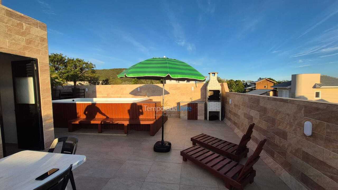 Apartamento para aluguel de temporada em Florianopolis (Praia dos Ingleses)