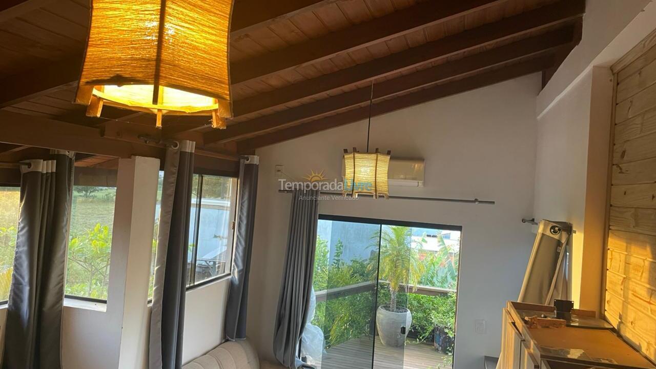 Casa para alquiler de vacaciones em Imbituba (Praia de Ibiraquera)