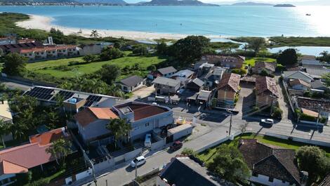 Apartamento para alugar em Florianópolis - Ponta das Canas